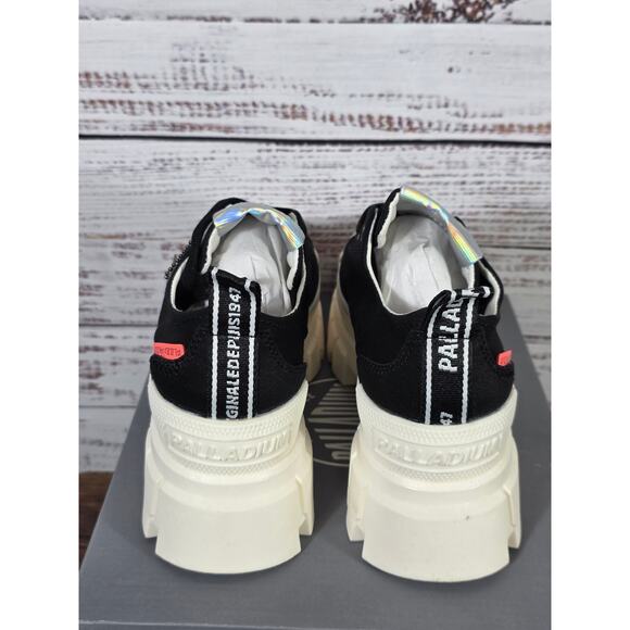 Palladium Revolt LO TX Black White Womens Platform Shoes womens size 6.5 NIB - Picture 3 of 6